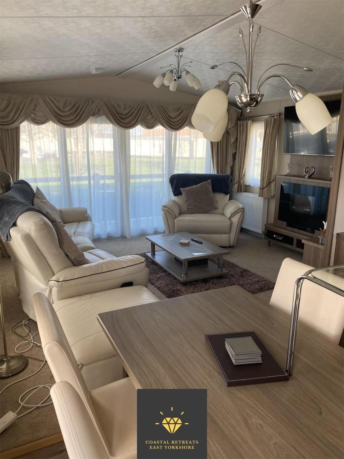 2 Bed, 2 Bath Lodge Style Caravan With Hot Tub & Private Garden At Patrington Haven Leisure Park Zewnętrze zdjęcie